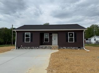 106 Chastain St, Tullahoma, TN 37388