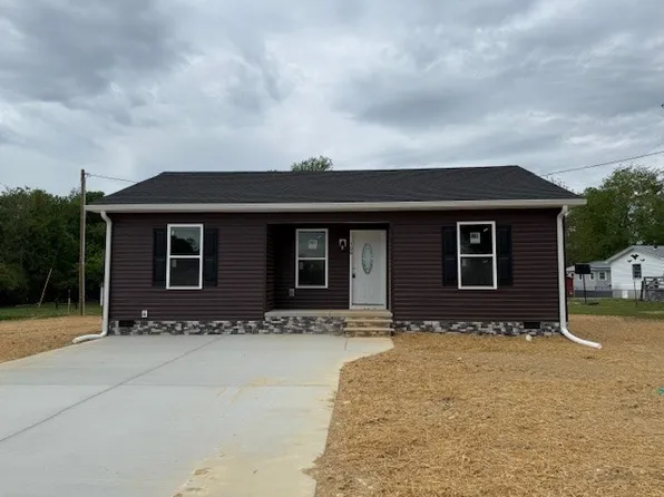 106 Chastain St, Tullahoma, TN 37388