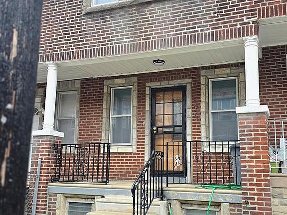 2nd image of 174 W Raymond St