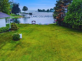 288 Riviera Dr, Brooklyn, MI 49230