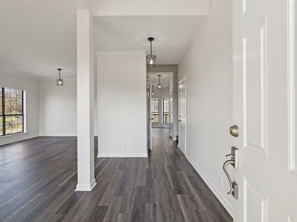 1121 Holt Hills Pl, Nashville, TN 37211