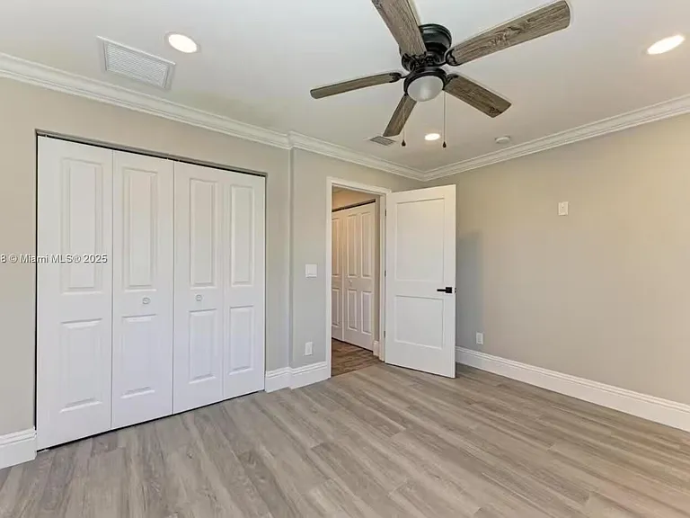 9675 SW Anchor Dr — Photo 28