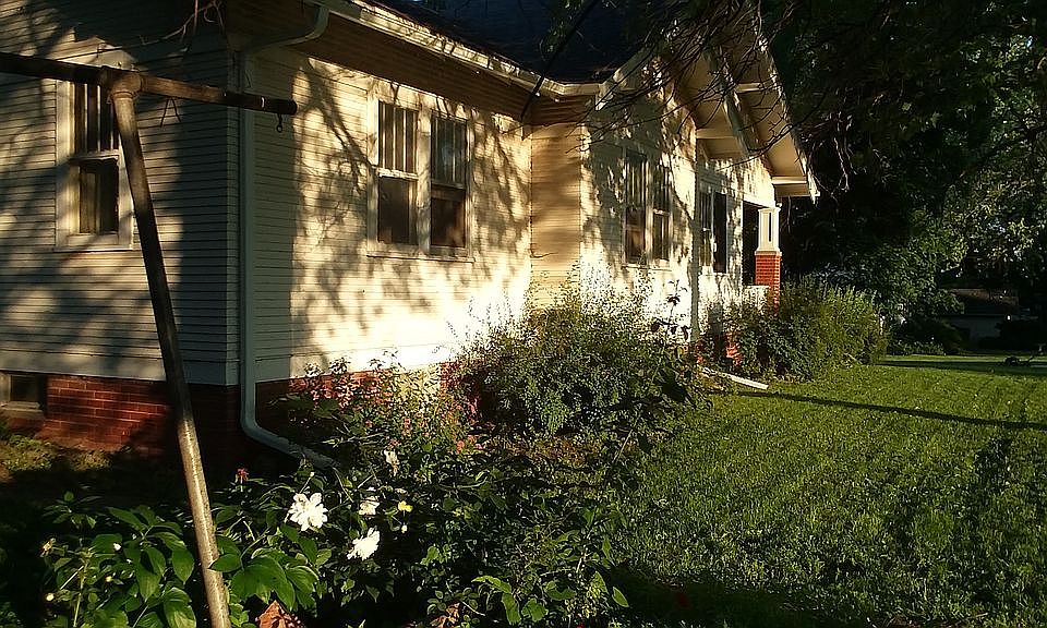 2nd image of 308 E 2nd St