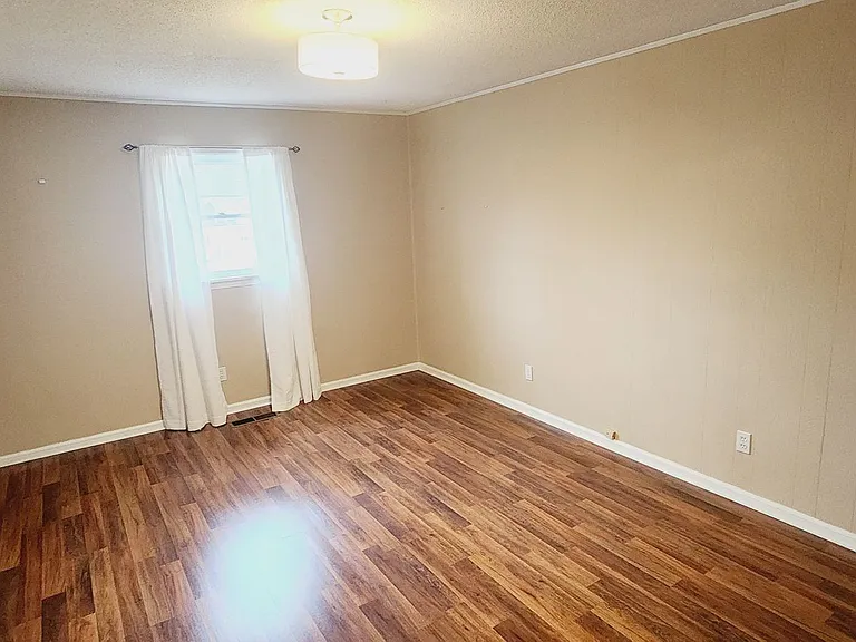 209 Knoll Crest Dr — Photo 21