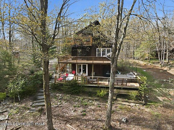 3rd image of 106 Butternut Ln