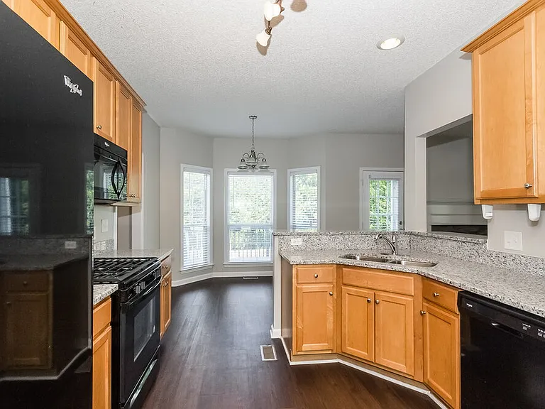 3 Brightling Ln — Photo 6