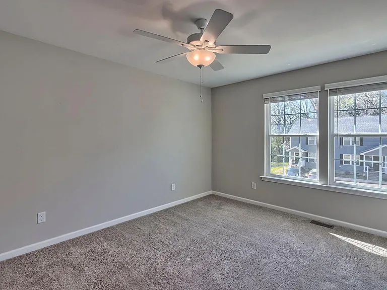 456 S Church St #D — Photo 23