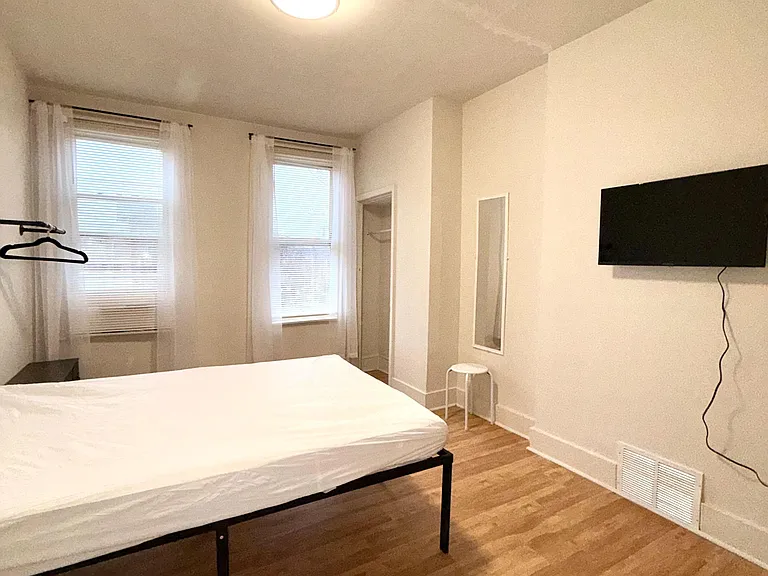 Room 1: Sunrise Room