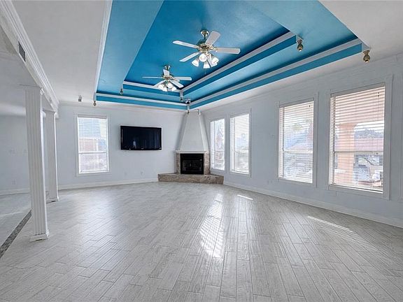 3rd image of 84 Inlet Dr