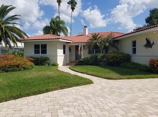 16009 Redington Dr, Redington Beach, FL 33708