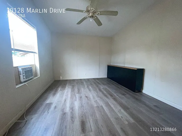 10128 Marlin Dr — Photo 10
