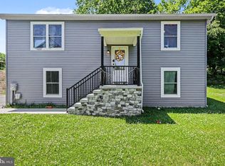 1312 Edgemont Rd, Harrisburg, PA 17109