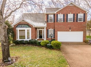 5001 Stonemeade Dr, Nashville, TN 37221