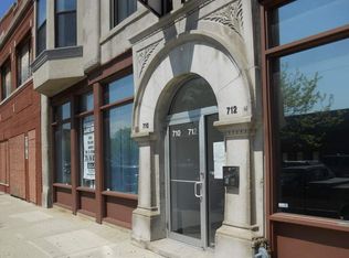 710 E 47th St #304E, Chicago, IL 60653