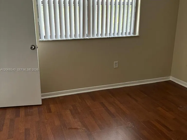 7200 NW 179th St #310 — Photo 11