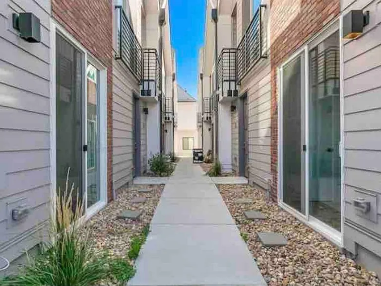 3411 N Albion St #3-1 — Photo 19