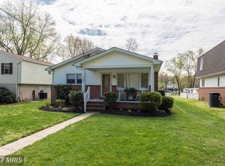 1933 Orchard Point Rd, Pasadena, MD 21122