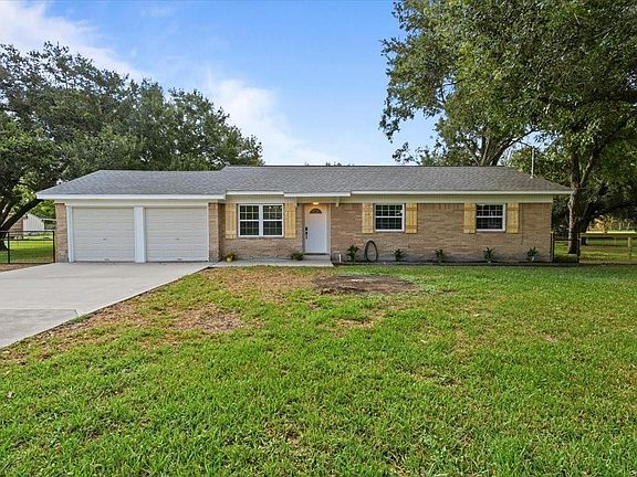 2nd image of 3405 Meadowlark Ln