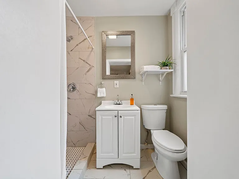 1306 Euclid St NW #2 — Photo 18