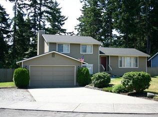 459 NW 3rd Ave, Oak Harbor, WA 98277