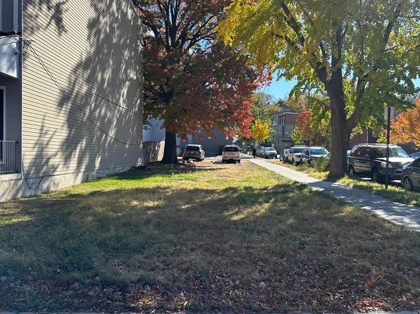 2324 Shannon Pl SE, Washington, DC 20020