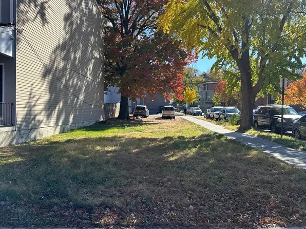 2324 Shannon Pl SE, Washington, DC 20020