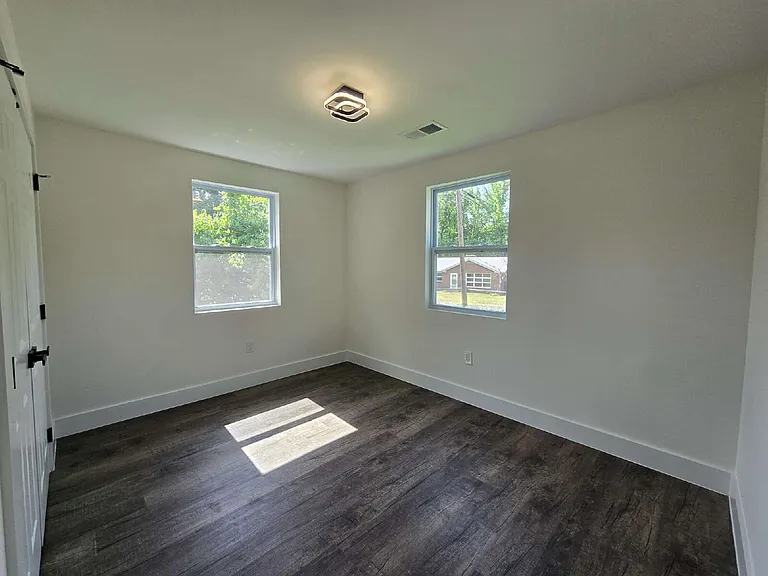 353 Hickory Hts — Photo 9