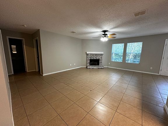 3rd image of 7805 Shoal Bnd