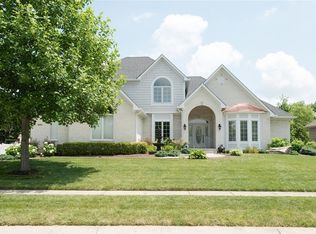 4265 S Woodbridge Ln, New Palestine, IN 46163