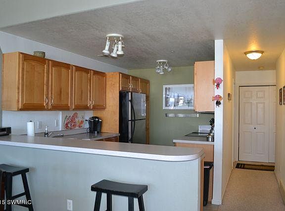 4th image of 2411 Lake Ave Unit 4