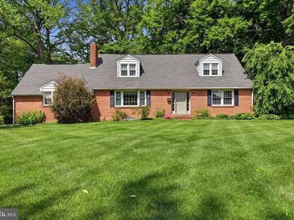 1218 Hillside Blvd, Wilmington, DE 19803