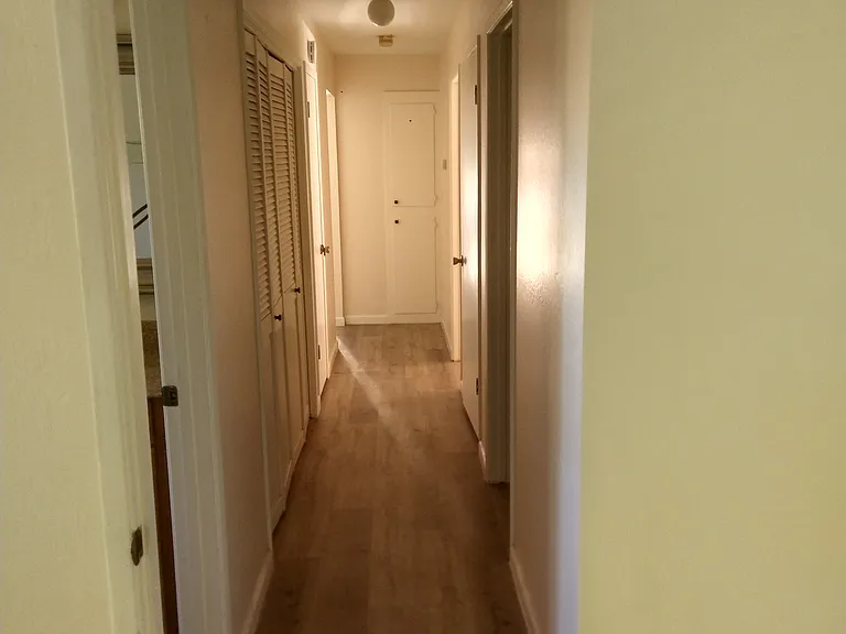 Oakmont Pl — Photo 4