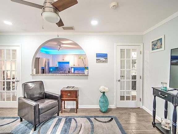 4th image of 4307 W Palmira Ave