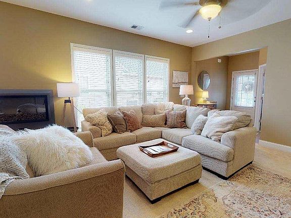 4th image of 2206 Haworth Ct