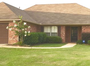 803 Clubview Ct, Pearl, MS 39208