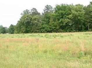 311 N 8th Ave, Raeford, NC 28376