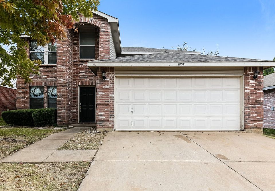 1st image of 3908 Golden Horn Ln