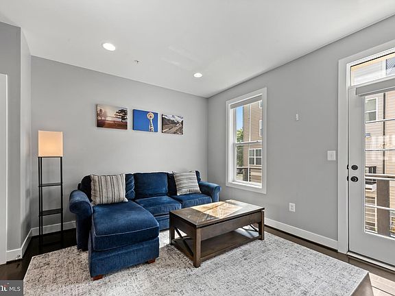 4th image of 12613 Macaulay St