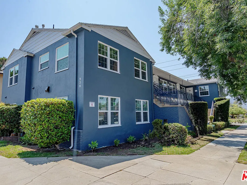 938 W Glenoaks Blvd #3