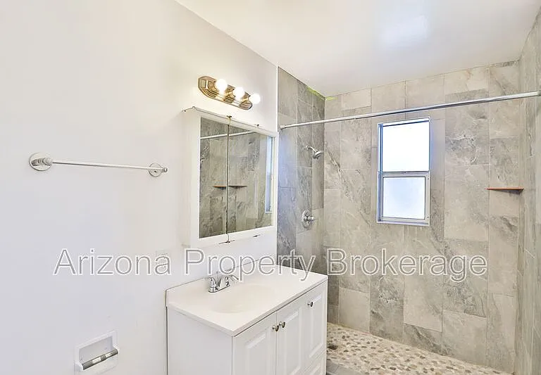 144 E Vista Del Cerro Dr — Photo 6