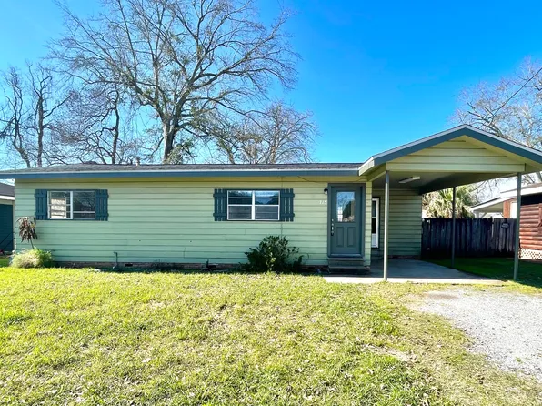 713 Saint Luke St, Patterson, LA 70392