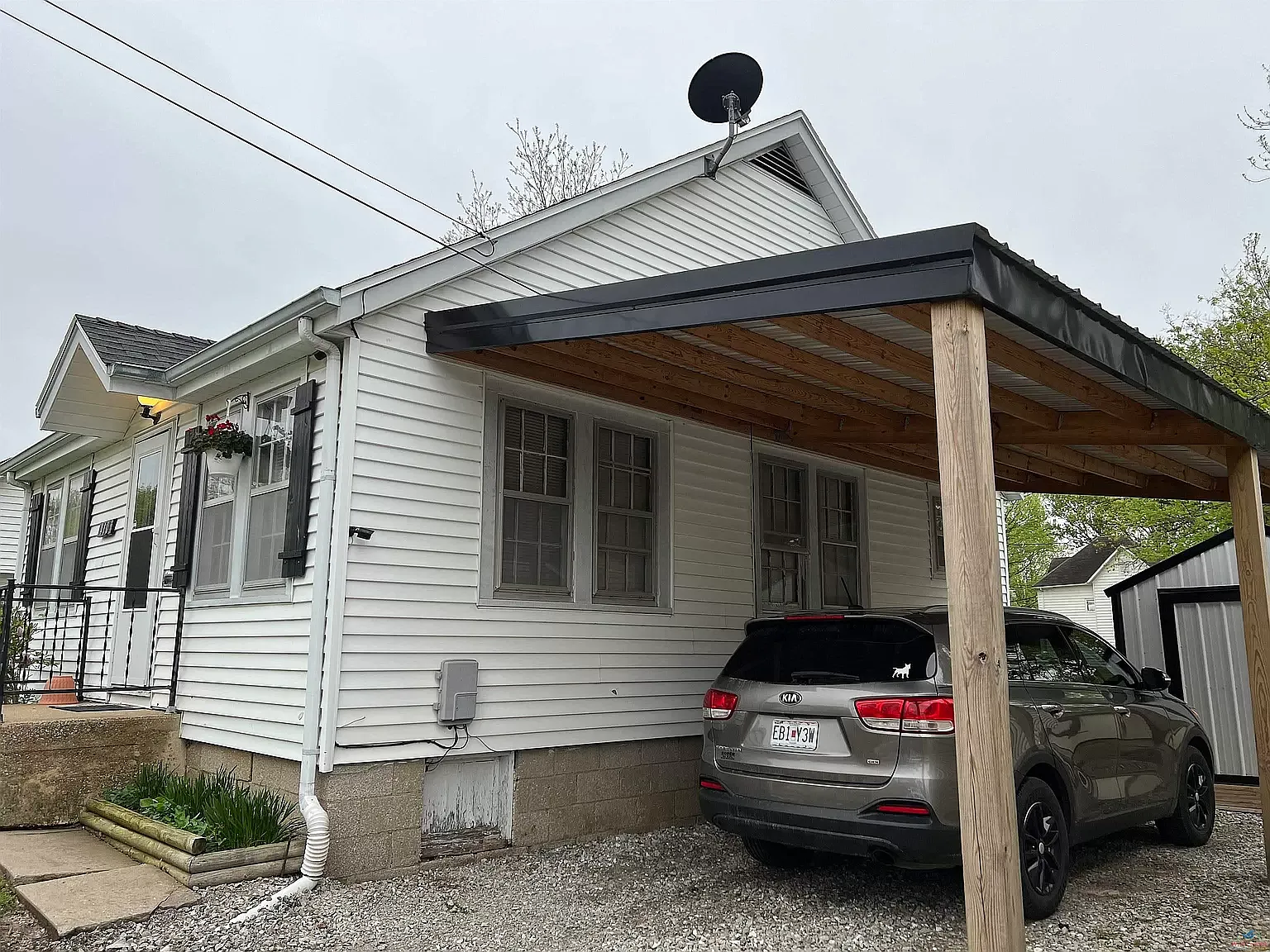 2 bed, 870 sqft, $895 — Photo 2