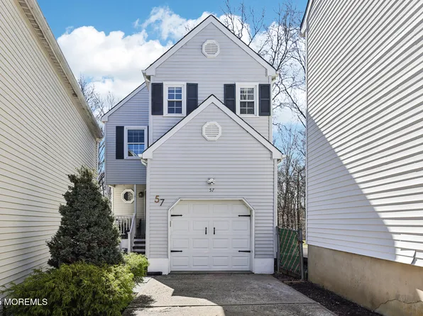 57 Oak Knoll Drive, Matawan, NJ 07747