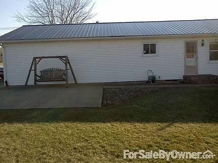 2nd image of 776 Green Bush Rd