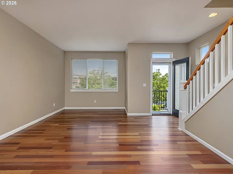 830 NW Council Dr — Photo 10