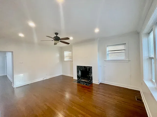 2 bed, 1.5 bath, $2,195 — Photo 4