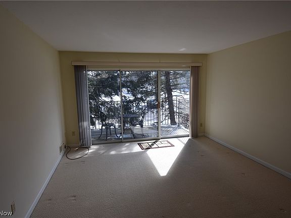 3rd image of 77 Atterbury Blvd APT 208