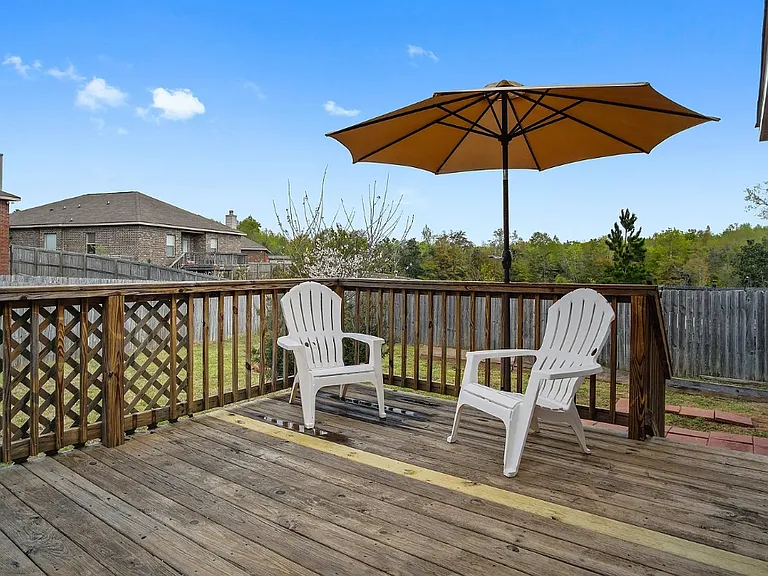 2492 Bentridge Dr W — Photo 4