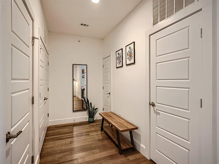 3114 S Congress Ave #201 — Photo 16