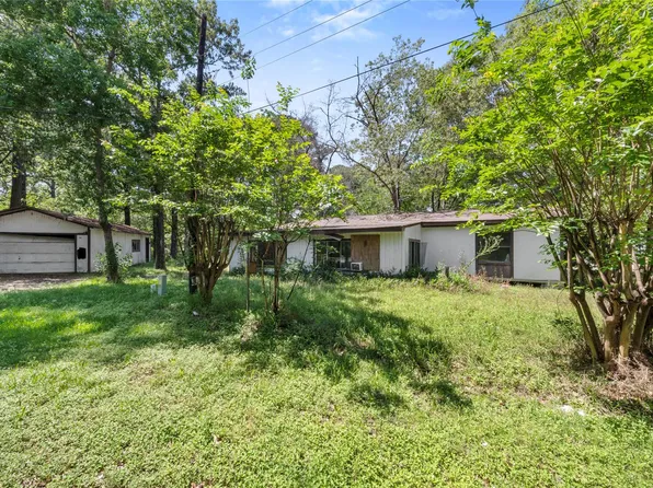 152 Lions Cir, Onalaska, TX 77360